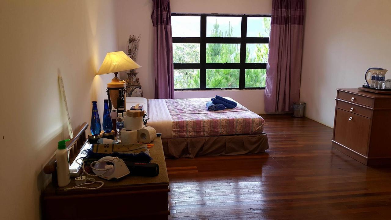 Crystal Hill R Hotel Kampong Kundassan Buitenkant foto