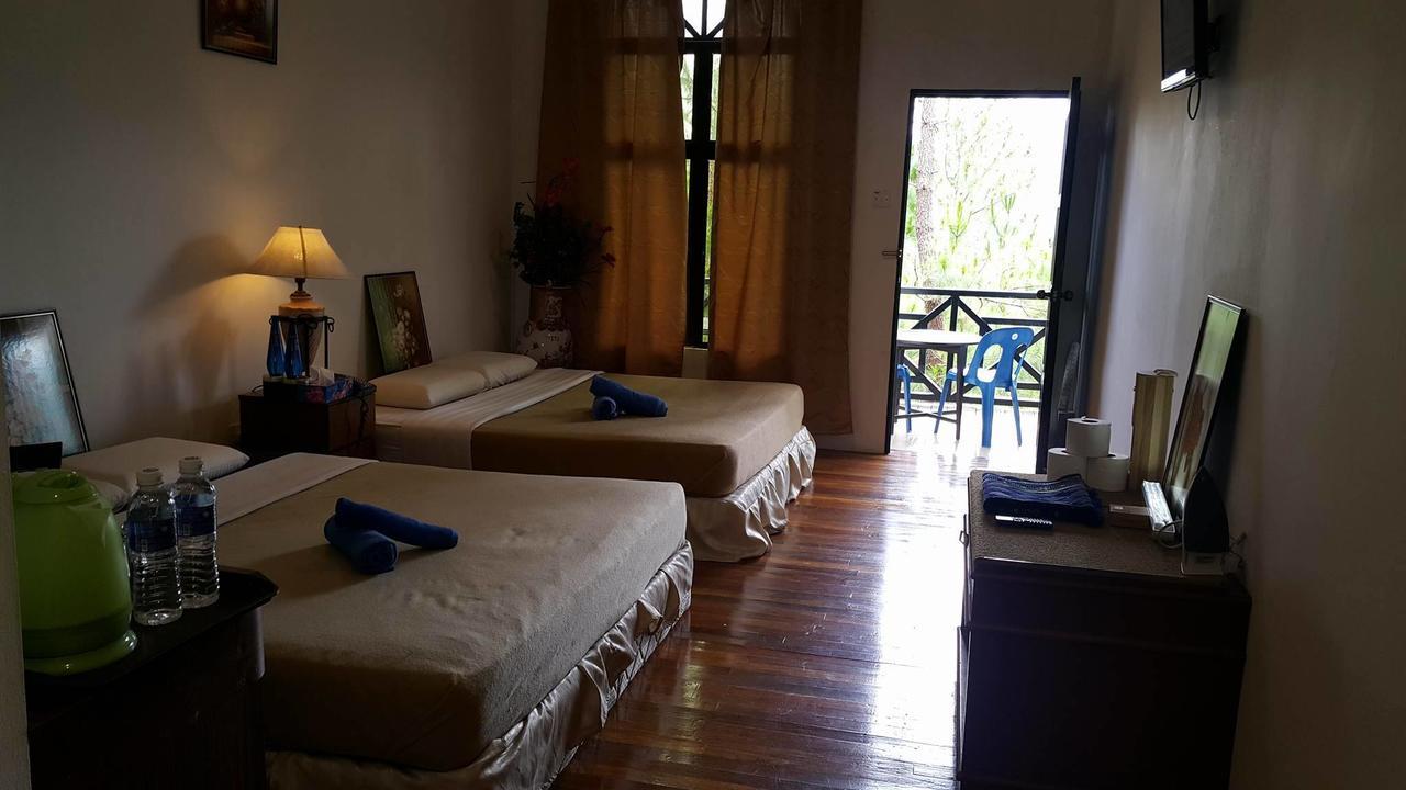 Crystal Hill R Hotel Kampong Kundassan Buitenkant foto