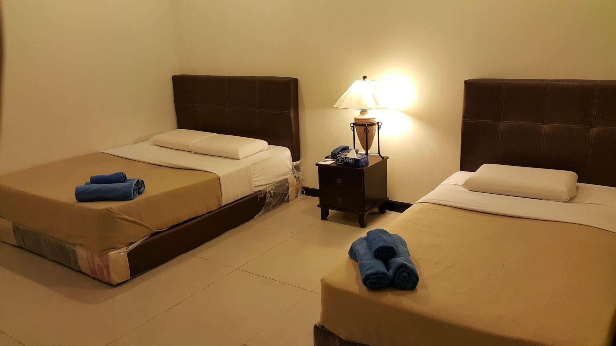 Crystal Hill R Hotel Kampong Kundassan Buitenkant foto